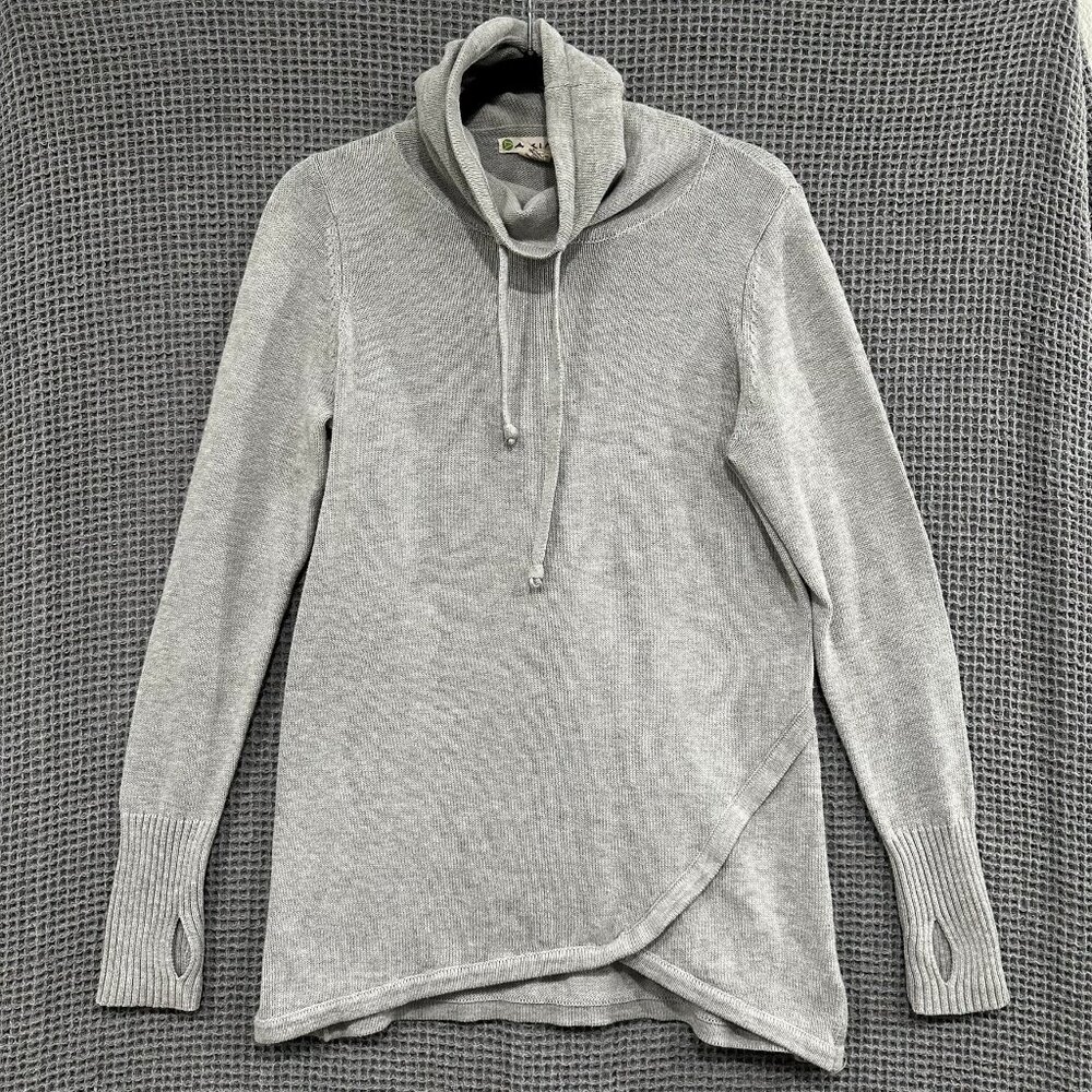 Akini cowl neck long sleeve gray sweater with thumb holes Medium